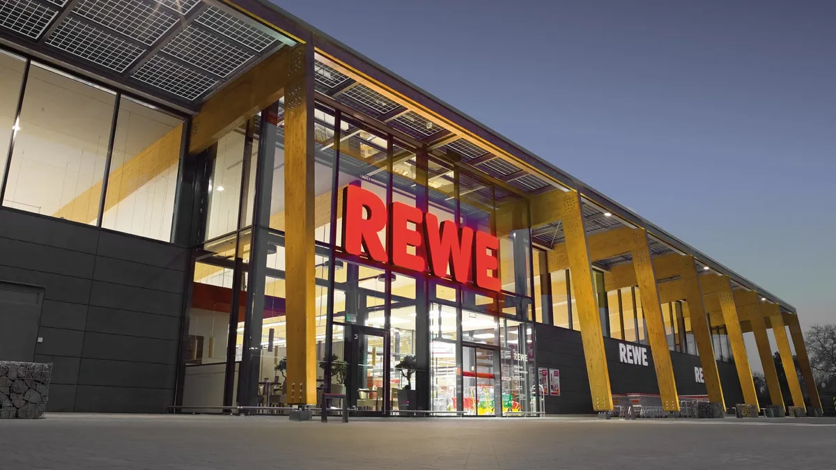 6859fdb1999a-rewe-green-building Rewe Handelskonzern Supermarkt