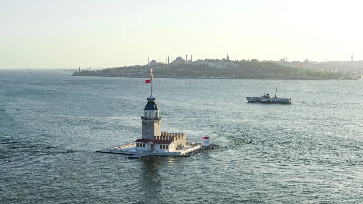 92bc1d49a6ce-Tuerkei-Istanbul-Leanderturm-Foto-GoTuerkiye Türkei Istanbul Leanderturm Foto Go Türkiye