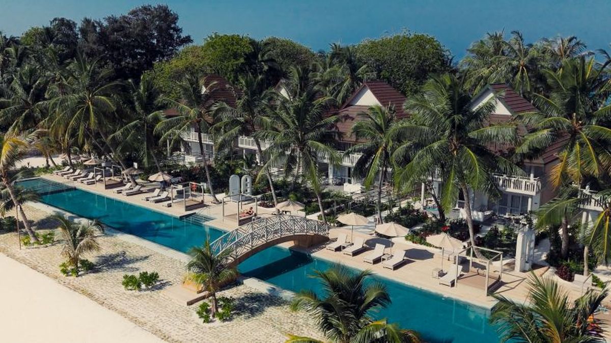 Sun Siyam Beach Pavillons Malediven Pool Foto Sun Siyam Resorts