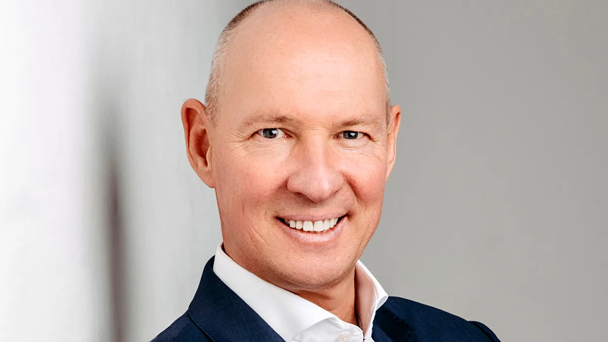 d7e2e8f020c2-Krueger-Olivier-CMO-Lufthansa-Group Krüger Olivier CMO Lufthansa Group.jpg