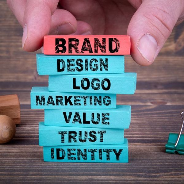 Marke Branding Quadrat Foto iStock tumsasedgars