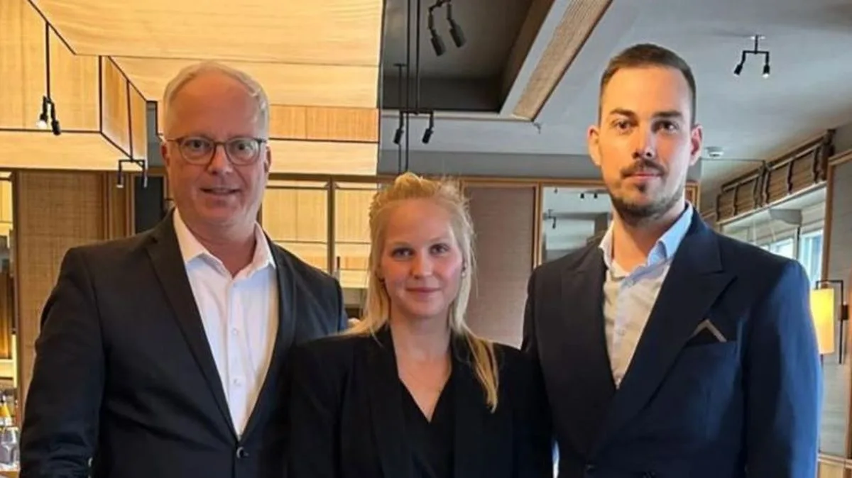 4607a8e8d697-Louis-Hotel-Muenchen-Markus-Griesenbeck-Atlantic-GF-Selina-Roeder-Paul-Gruendemann-Hoteldirektor-Foto-Atlantic-Hotels Louis Hotel München Markus Griesenbeck Atlantic GF Selina Röder Paul Gründemann Hoteldirektor Foto Atlantic Hotels