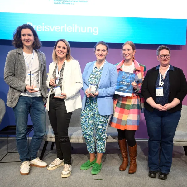 Pro Care Gewinnerin und BPA-Preisträger Foto Henning Scheffen.jpg