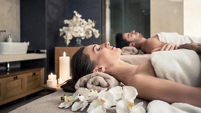 Wellness spa Paar Foto iStock Kzenon Wellness spa Paar Foto iStock Kzenon