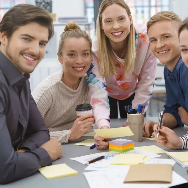Auszubildende Azubis Foto iStock stockfour Auszubildende Azubis Foto iStock stockfour