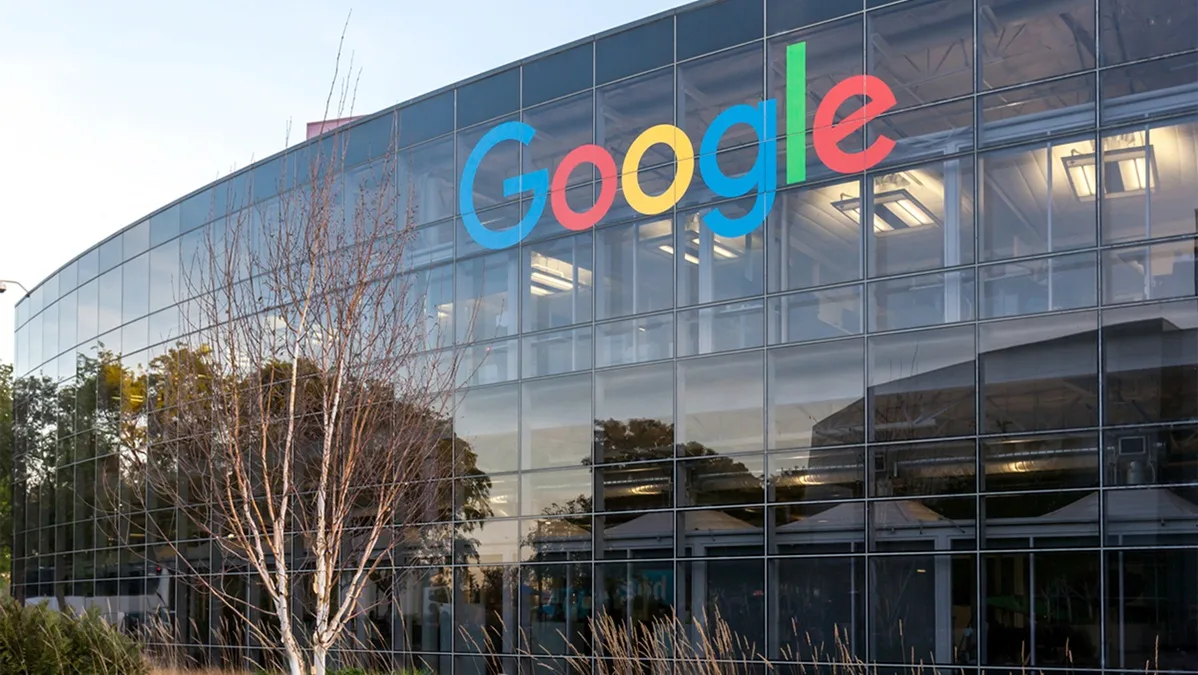 d824bb58e415-Google-Silicon-Valley-iStock-JHVEPhoto-1163973538 Google Hauptquartier