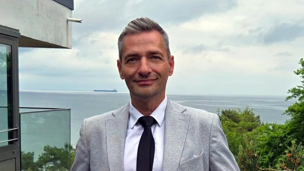 705dd2839411-Cliff-Hotel-Ruegen-Marcus-Borowski-Direktor-Foto-Privathotels-Dr.-Lohbeck Cliff Hotel Rügen Marcus Borowski Direktor Foto Privathotels Dr. Lohbeck