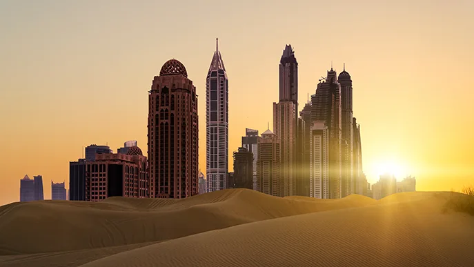 Katar Wüste und Wolkenkratzer Foto iStock Ultramarine5 Katar Wüste und Wolkenkratzer Foto iStock Ultramarine5