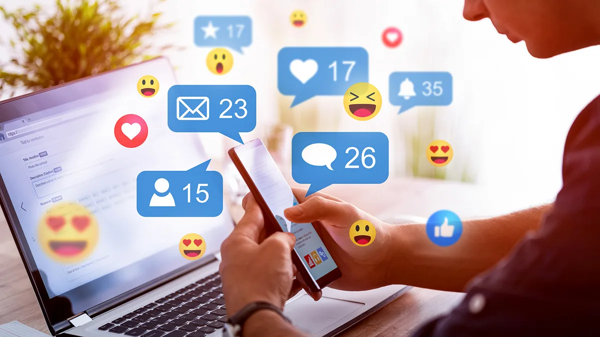 Social Media Laptop Facebook Twitter Foto iStock scyther5 Social Media Laptop Facebook Twitter Foto iStock scyther5.jpg