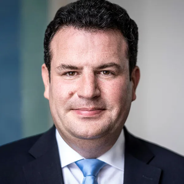 Heil Hubertus Bundesarbeitsminister SPD Foto BMAS Dominik Butzmann Heil Hubertus Bundesarbeitsminister SPD Foto BMAS Dominik Butzmann.jpg