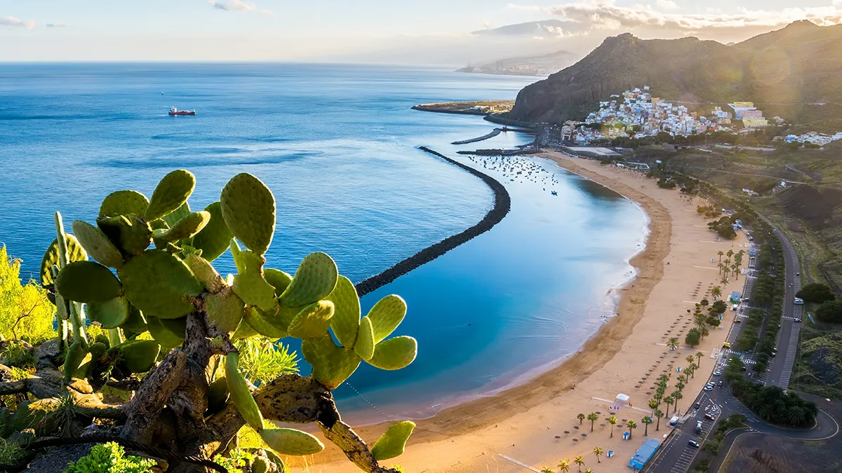Spanien Teneriffa Strand Las Teresitas Foto iStock Elena-studio Spanien Teneriffa Strand Las Teresitas Foto iStock Elena-studio.jpg