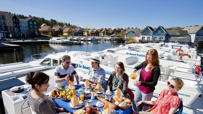 Le Boat Foto Marina Wolfsbruch Le Boat Foto Marina Wolfsbruch