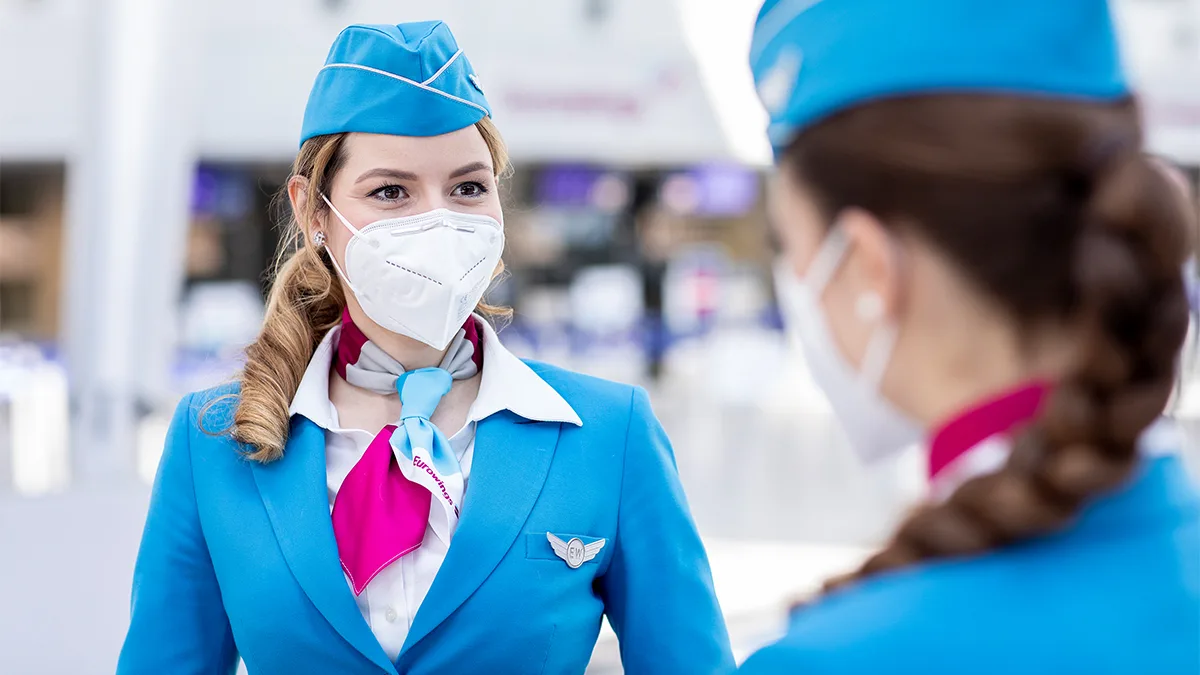 Eurowings Flugbegleiterin Foto Eurowings Eurowings Flugbegleiterin Foto Eurowings.jpg