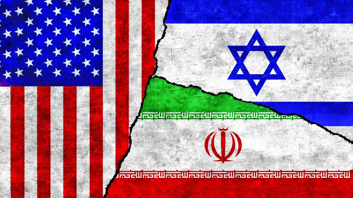 df961bcf03cb-Iran-Israel-USA-Flaggen-Foto-iStock-Ruma-Aktar Iran Israel USA Flaggen Foto iStock Ruma Aktar