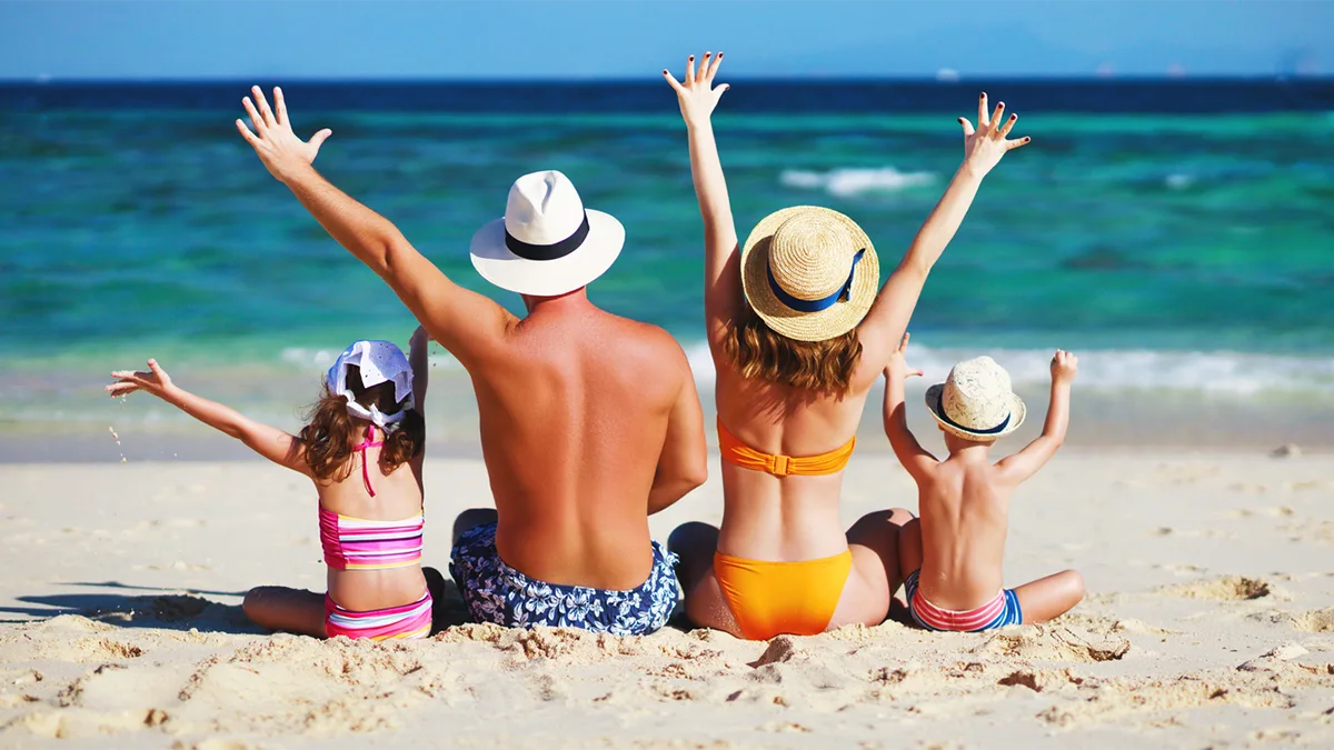 Urlaub Familie iStock evgenyatamanenko-1135784492 Urlaub Familie