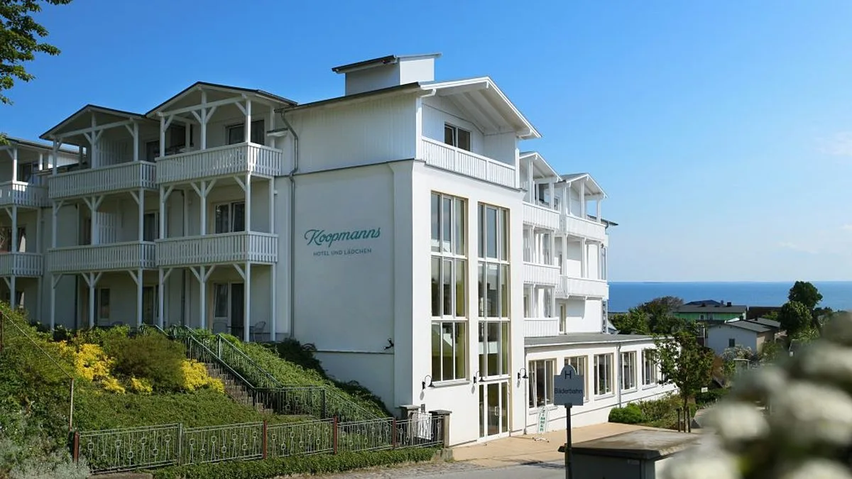 Arcona Koopmanns Hotel Lädchen Rügen Foto Arcona Arcona Koopmanns Hotel Lädchen Rügen Foto Arcona