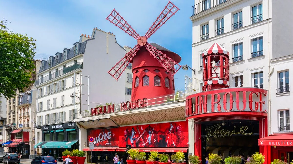 e1c49c18d6a0-Frankreich-Paris-Moulin-Rouge-Foto-iStock-Vladislav-Zolotov Frankreich Paris Moulin Rouge Foto iStock Vladislav Zolotov