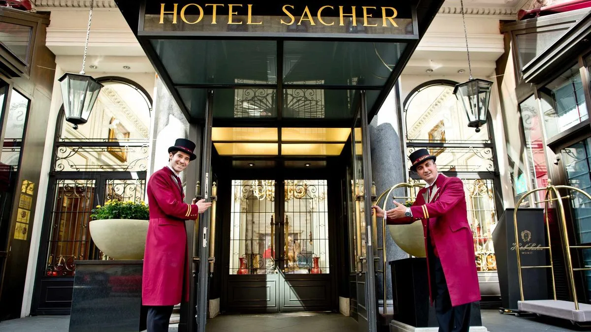 Hotel Sacher Wien Wagenmeister Front Foto Hotel Sacher Hotel Sacher Wien Wagenmeister Front Foto Hotel Sacher