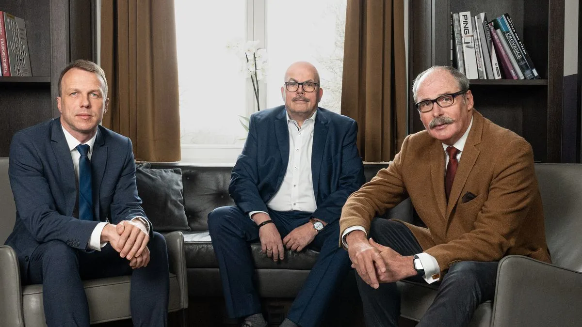 02425433c4b8-Fleesensee-Hotelbetriebsgesellschaft-Mario-Reincke-Michael-Scharf-Harald-Schmitt-Foto-Fleesensee Fleesensee Hotelbetriebsgesellschaft Mario Reincke Michael Scharf Harald Schmitt Foto Fleesensee