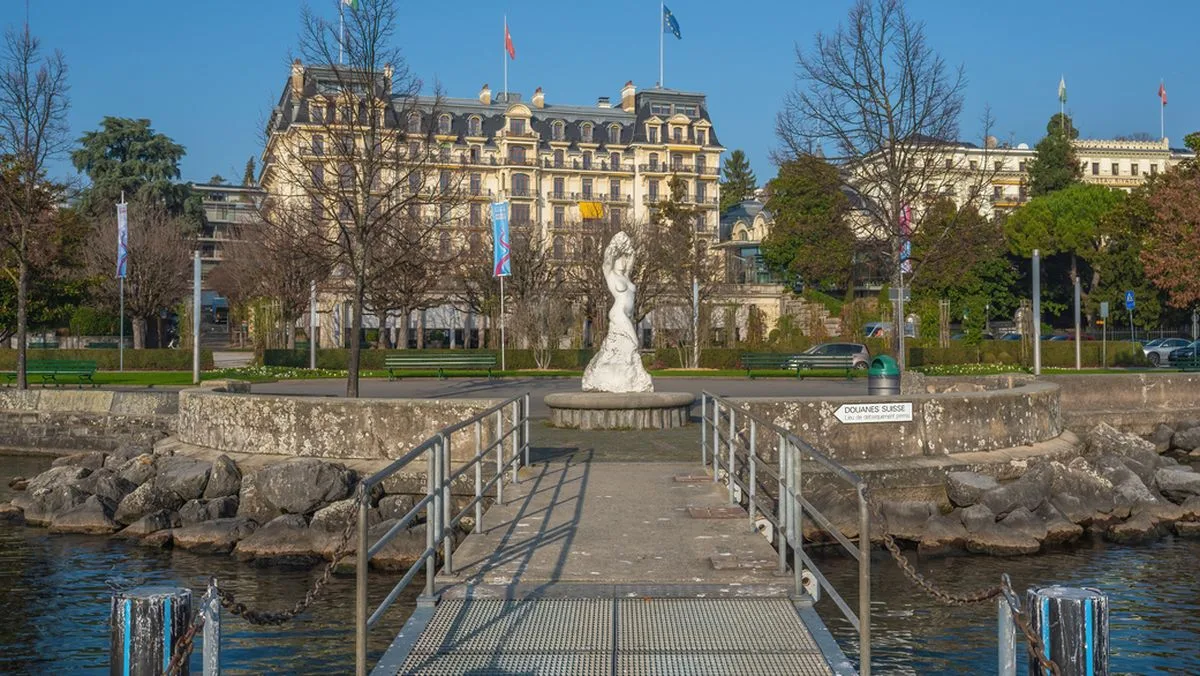 3dd9521eaa02-Schweiz-Lausanne-Hotel-Beau-Rivage-Foto-iStock-Diego-Grandi Schweiz Lausanne Hotel Beau Rivage Foto iStock Diego Grandi