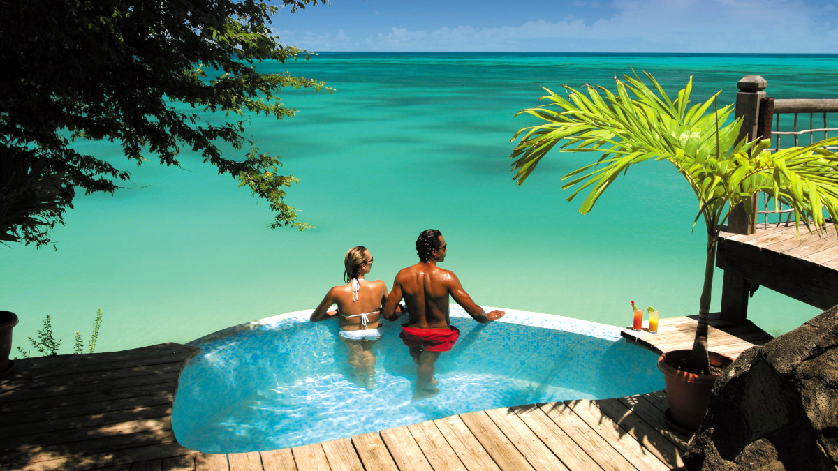 Antigua und Barbuda Tourism Authority Hotel Honeymoon.jpg