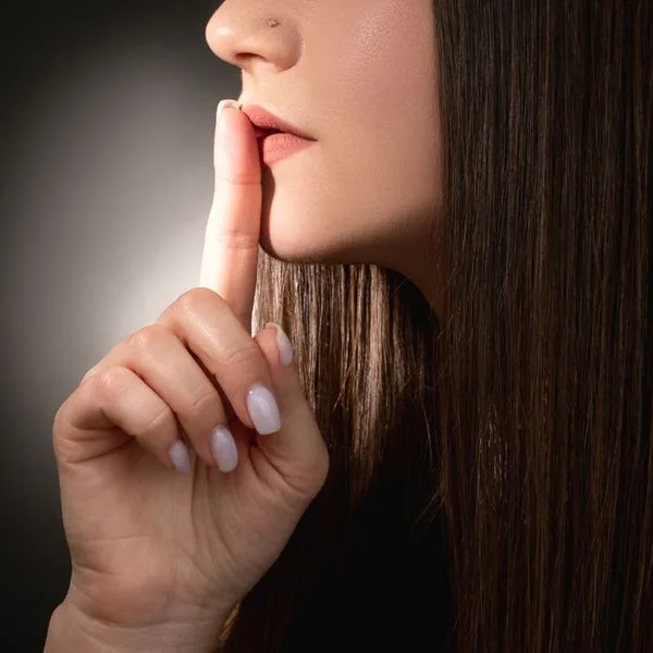 Whistleblower Geheimnis Foto iStock golubovy Whistleblower Geheimnis Foto iStock golubovy