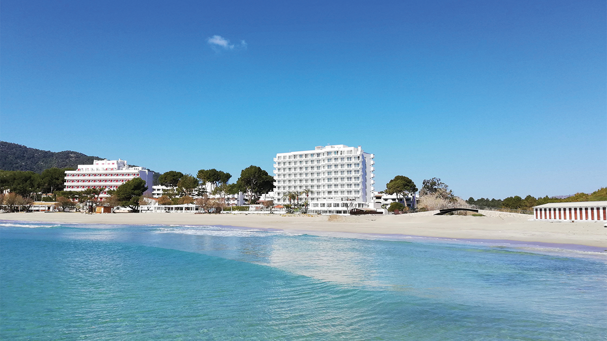 Universal Hotel Laguna Garden Castell Royal