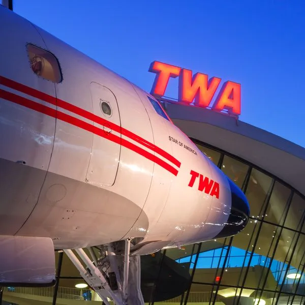 TWA Trans World Airlines Symbol Foto iStock Boarding Now TWA Trans World Airlines Symbol Foto iStock Boarding Now