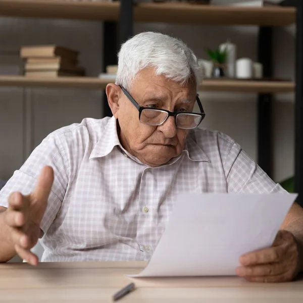 Preiserhöhung Senior Foto iStock fizkes