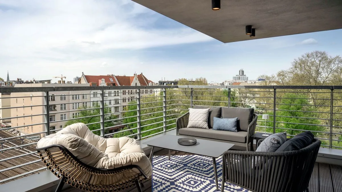 June Six Berlin City West Foto Primestar June Six Berlin City West Foto Primestar