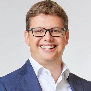 Michael Ey PwC