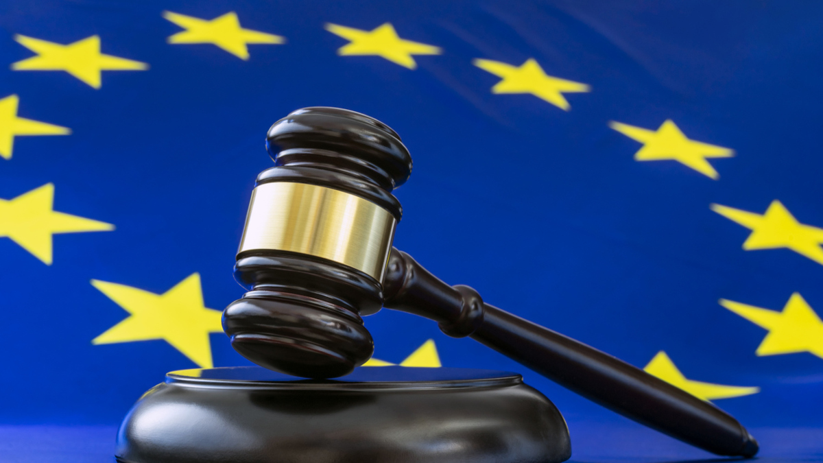 EU Gericht Hammer