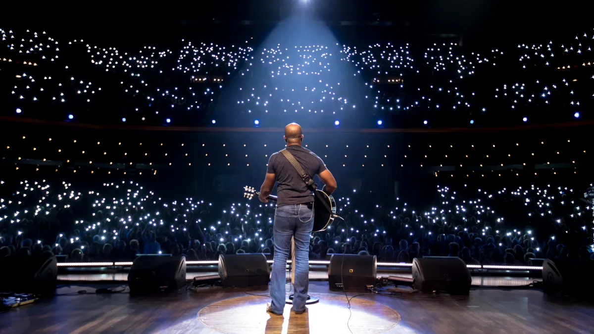 63e53c5daa09-USA-Nashville-Grand-Ole-Opry-DariusRucker-Foto-NCVC USA Nashville Grand Ole Opry DariusRucker Foto NCVC.jpg