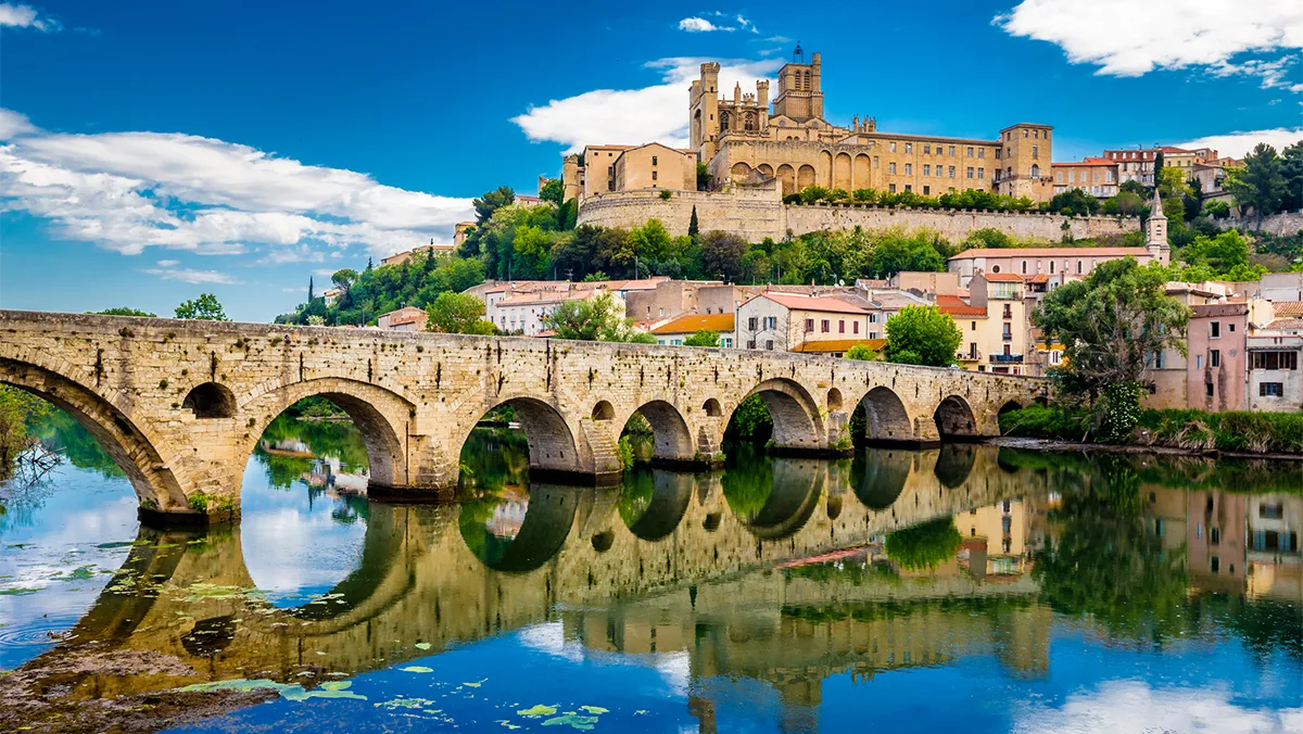 Frankreich Occitanie Beziers Foto iStock ZM Photo Frankreich Occitanie Beziers Foto iStock ZM Photo.jpg