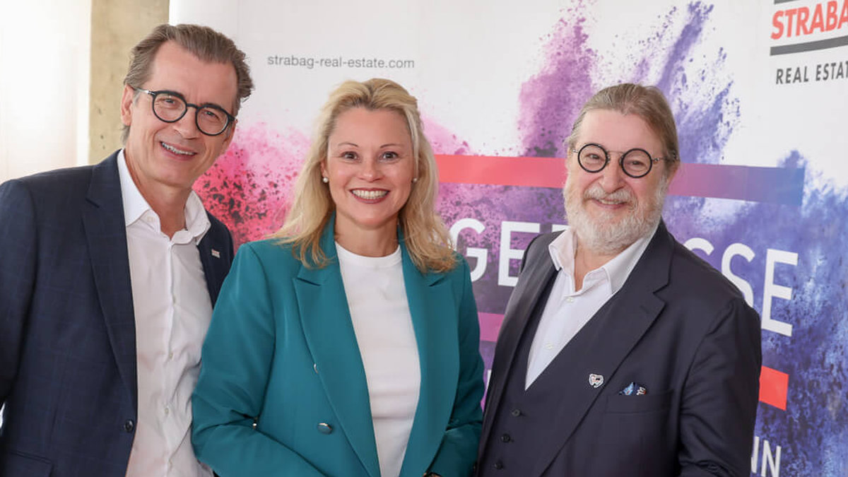Dorint Grundsteinlegung Wien Erwin Größ GF Strabag Real Estate Österreich Dorint-COO Stefanie Brandes Dirk Iserlohe Foto Katharina Schiff