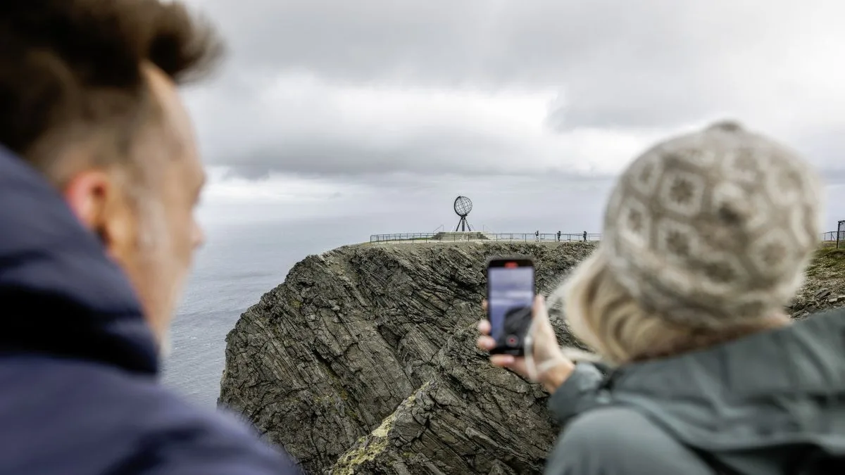 Havila Wolters Woche 19 Arktische Weite trifft am Nordkap auf fernöstliche Geschichte. Die Verbindung überrascht selbst Norwegen-Kenner.