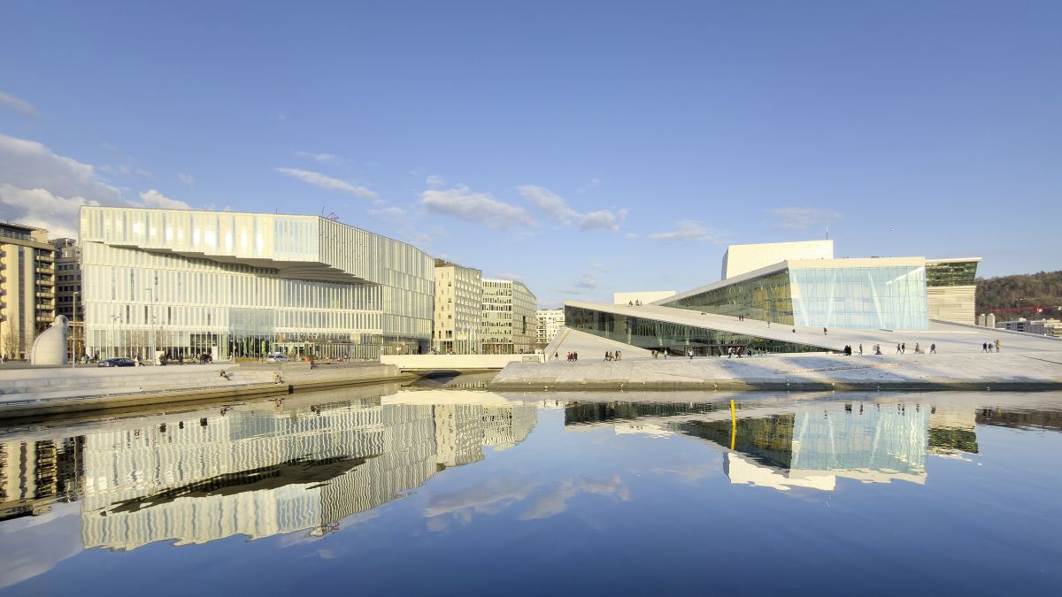 Für Oslo, hier die Oper, lassen sich sehr gut Vor- oder Nachprogramme über Wolters Rundreisen buchen