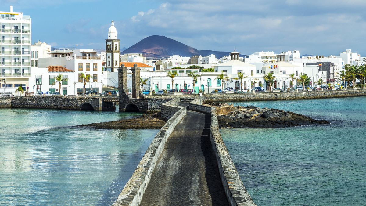 Spanien Lanzarote Arrecife Foto iStock Meinzahn