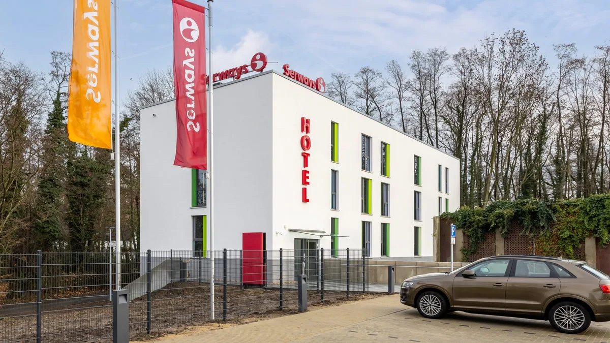 b62acf9b906b-Tank-Rast-Hotel-Hoesel-Ost-Foto-Tank-Rast Tank & Rast Hotel Hoesel Ost Foto Tank & Rast