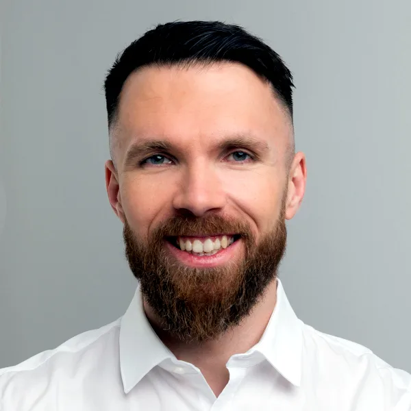 Recare - Maximilian Greschke.jpg