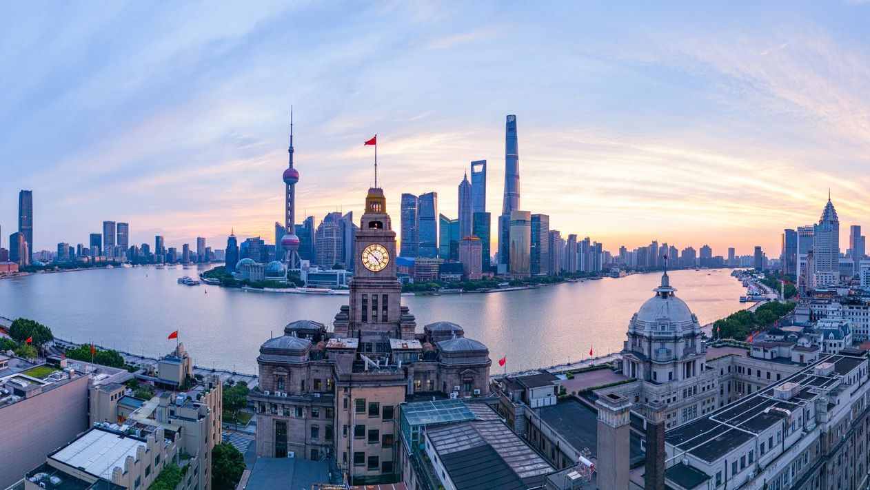Shangai China The Bund Huangpu Shanghai Tower Pudong Waitan