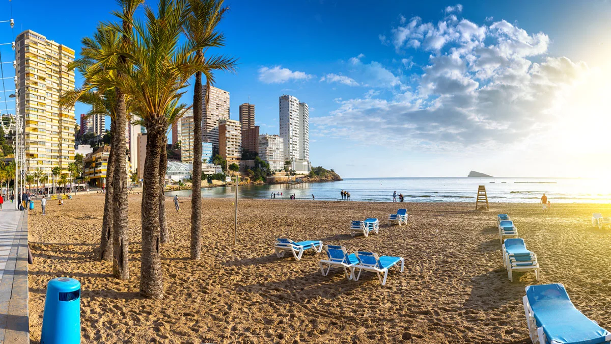 Spanien Benidorm iStock SlavkoSereda-1210997349 Benidorm
