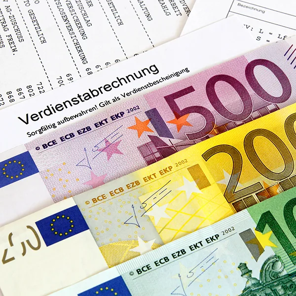 8da065586384-Gehaltsabrechnung-Geld-iStock-johannes86 Gehaltsabrechnung Geld iStock johannes86