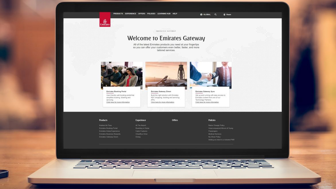 Emirates Gateway Laptop mit Screenshot Foto Emirates Gateway.jpg
