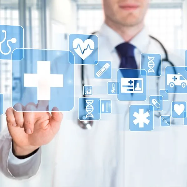 Digitalisierung Gesundheitswesen Foto iStock NicoElNino