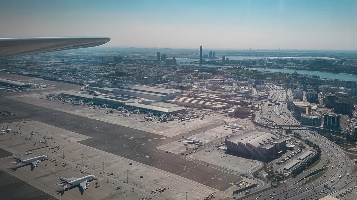1d6cd72dae85-Dubai-Flughafen-iStock-Alireza-Akhlaghi-2260046388 Dubai Flughafen