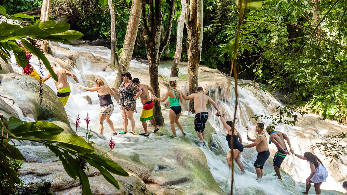 ac3e0e22d7e8-Jamaika-Dunns-River-Falls-iStock-Jan-Schneckenhaus Jamaika Dunns River Falls iStock Jan-Schneckenhaus.jpg