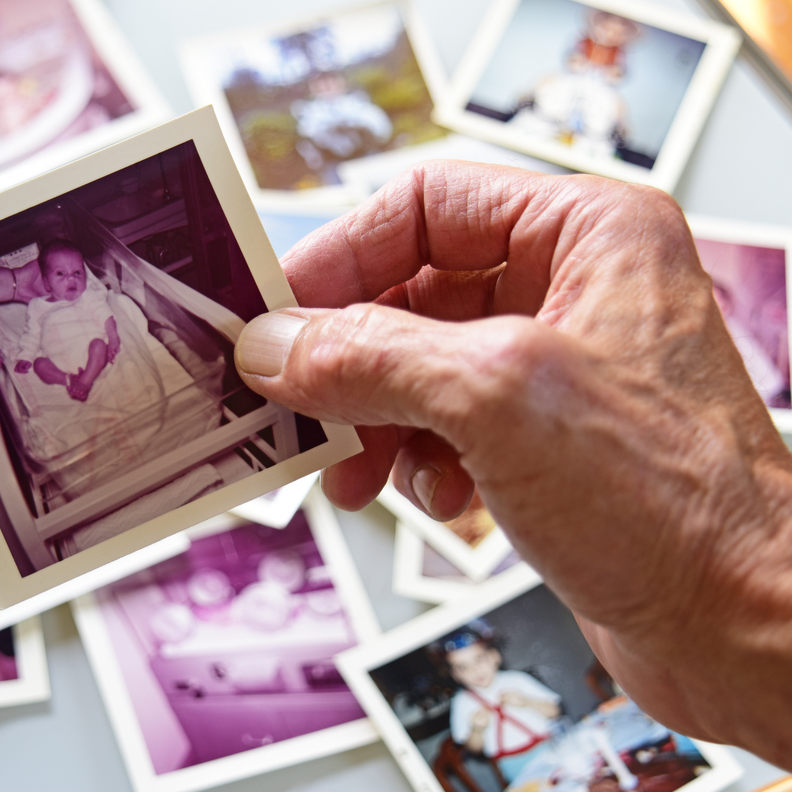 Biografiearbeit alte Fotos Erinnerung