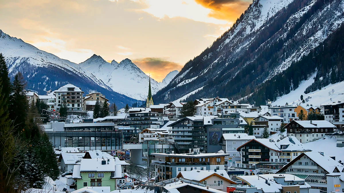 Österreich Ischgl iStock annie_zhak-1062612168 Ischgl