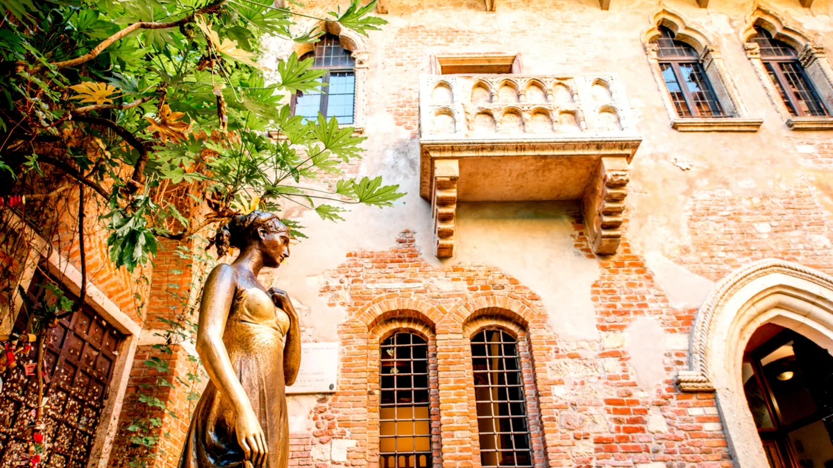 55c01e8d36ae-Italien-Verona-Romeo-und-Julia-iStock-RossHelen Italien Verona Romeo und Julia iStock RossHelen.jpg